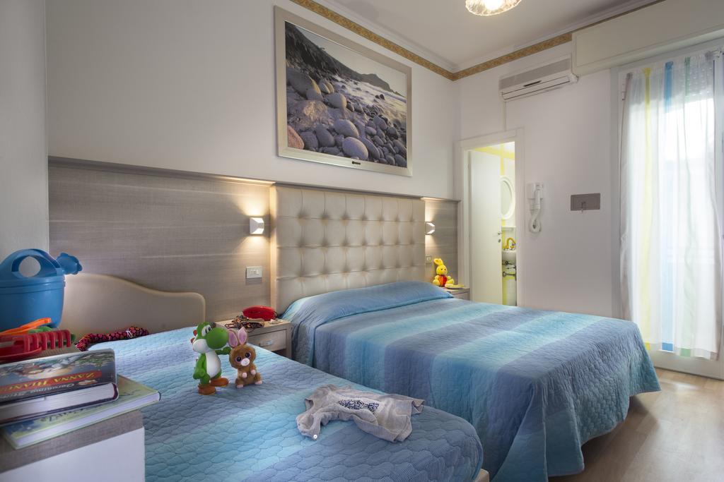 Hotel Titanus Bellaria-Igea Marina Luaran gambar